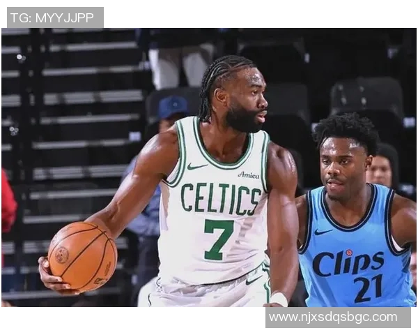 快船与凯尔特人精彩对决回放分析及赛后精彩瞬间回顾